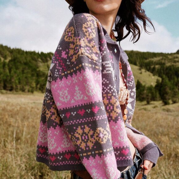 Casual Women's Multicolor Cardigan Sweater - Picture 3 of 8